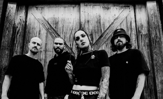 Jinjer return with intensity and on fire with the Duél European Tour